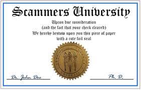 The Rise of Alternative Credentials: Why People Seek Diplomas Outside Traditional Paths