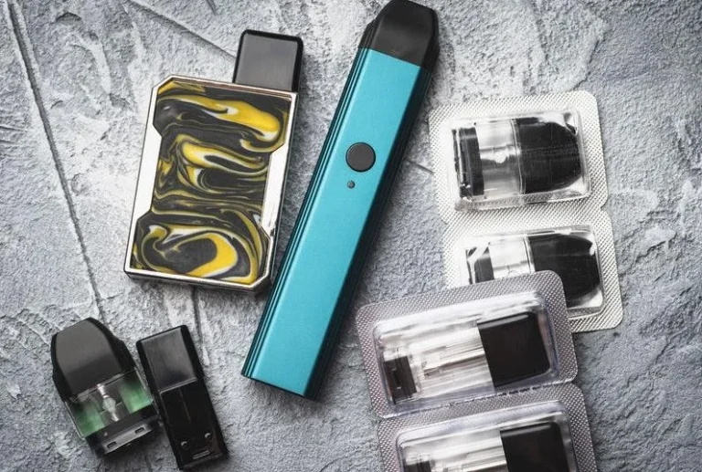Benefits of Buying Vapes Online vs In-Store