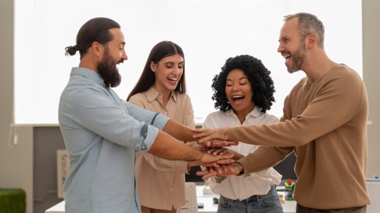 How Relationship Counselling Services Can Help Couples Build Stronger Connections