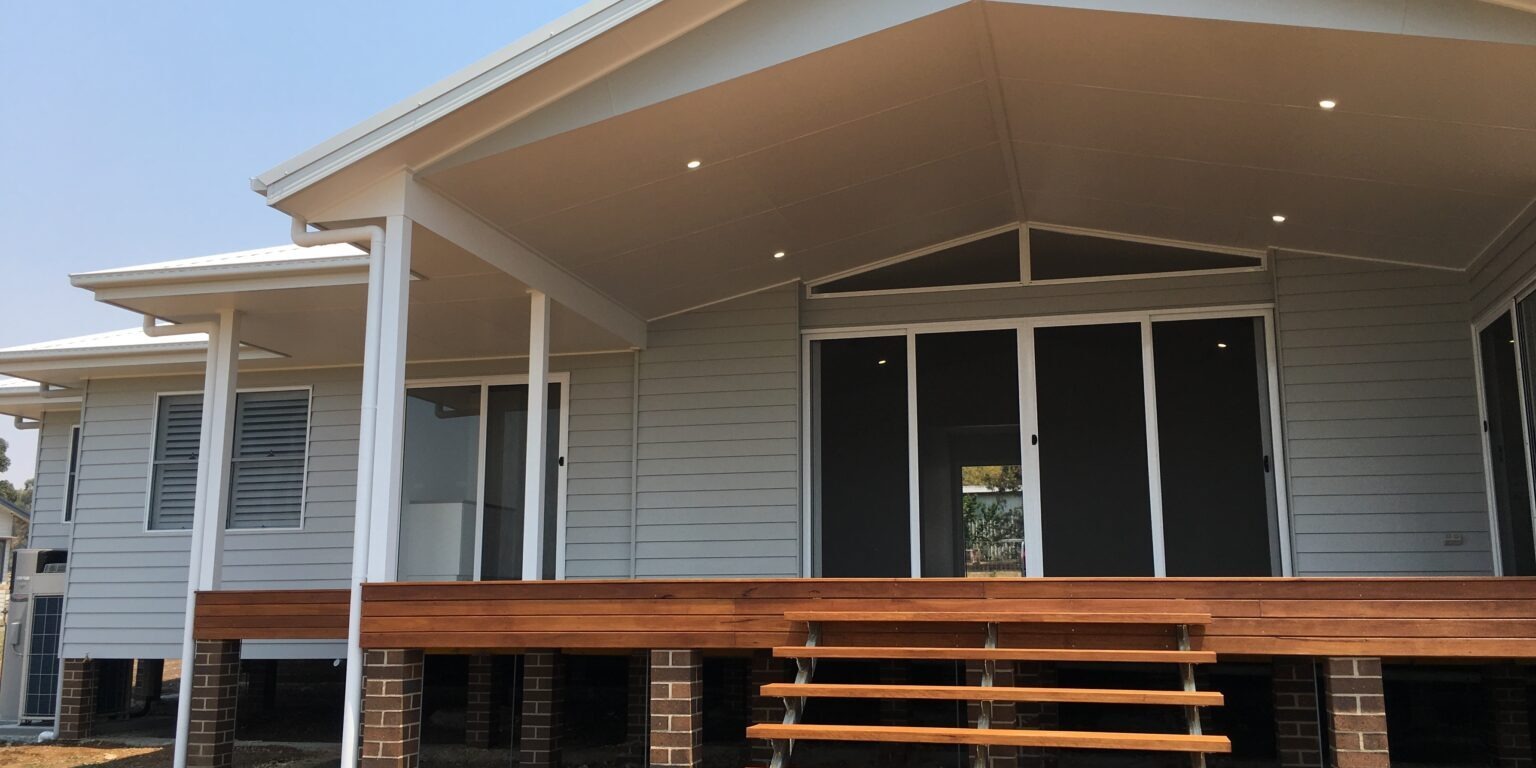 Advantages of Working with a Custom Home Builder