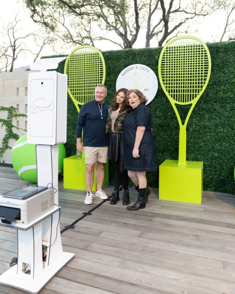 The Growing Popularity of Photo Booth Rental in Atlanta for Modern Events