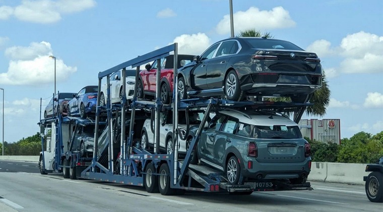 Auto Transport Services Costs and Considerations