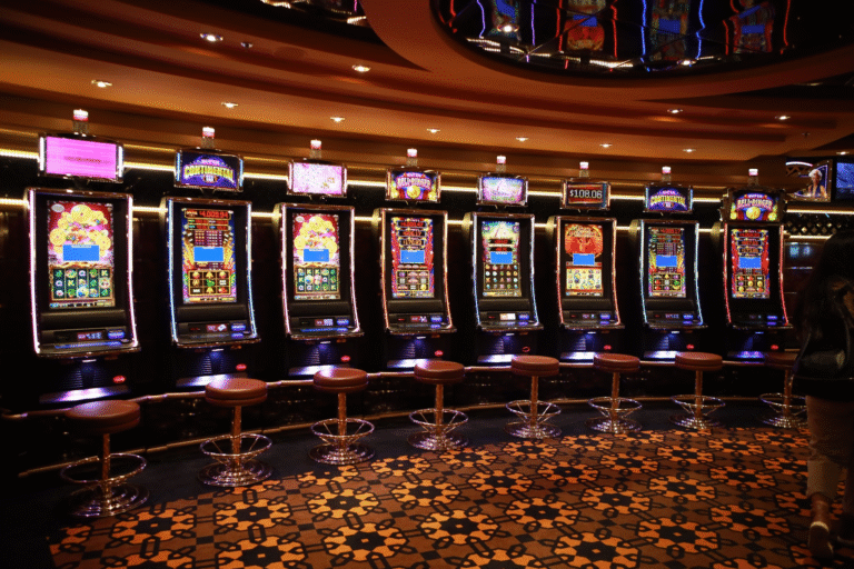 What Playing Slots Reveals About Managing Expectations